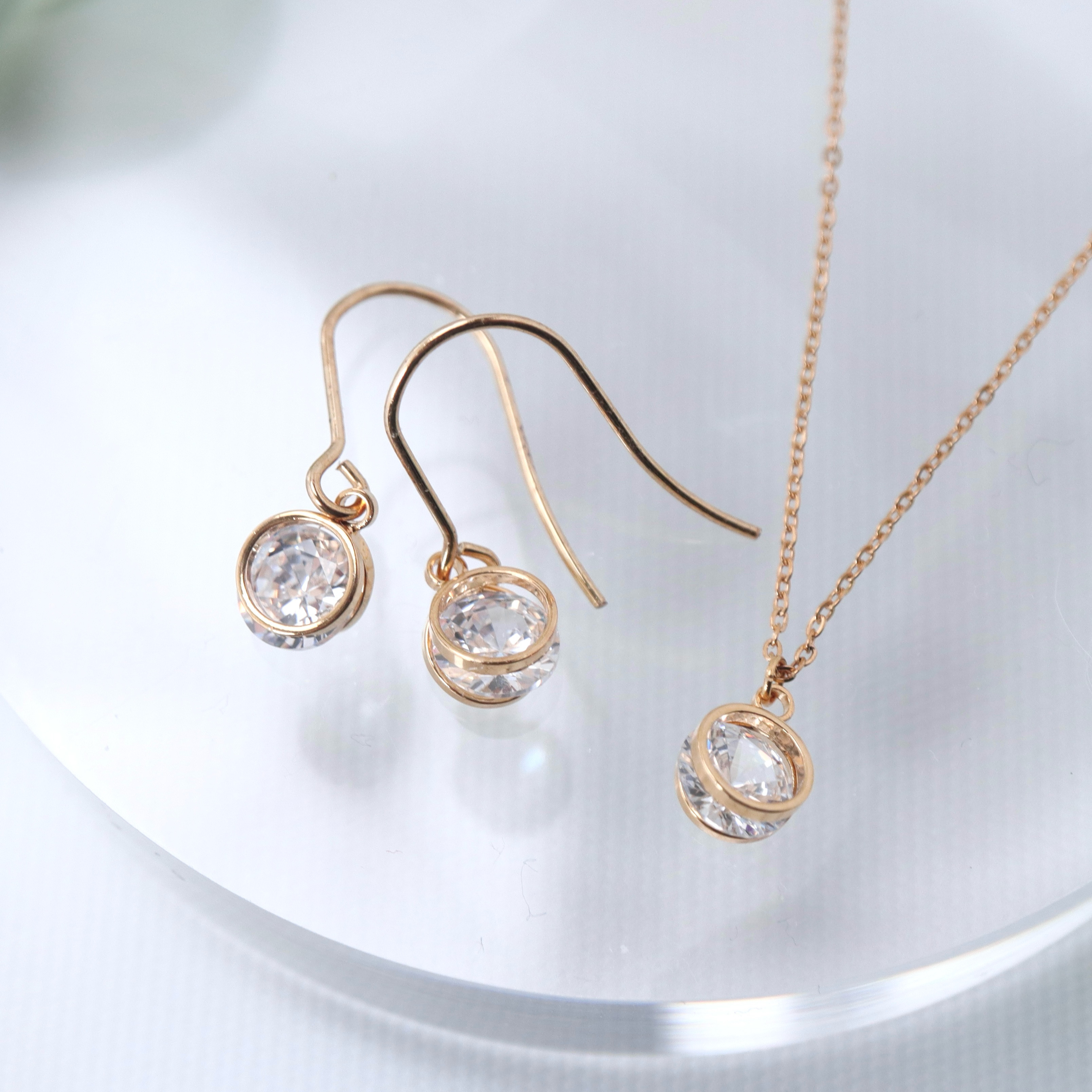 【早割･ラッピング無料❀春の福袋】気分上がる上品CZひと粒ネックレス&ピアス･イヤリングセット フォーマルアレルギー対応