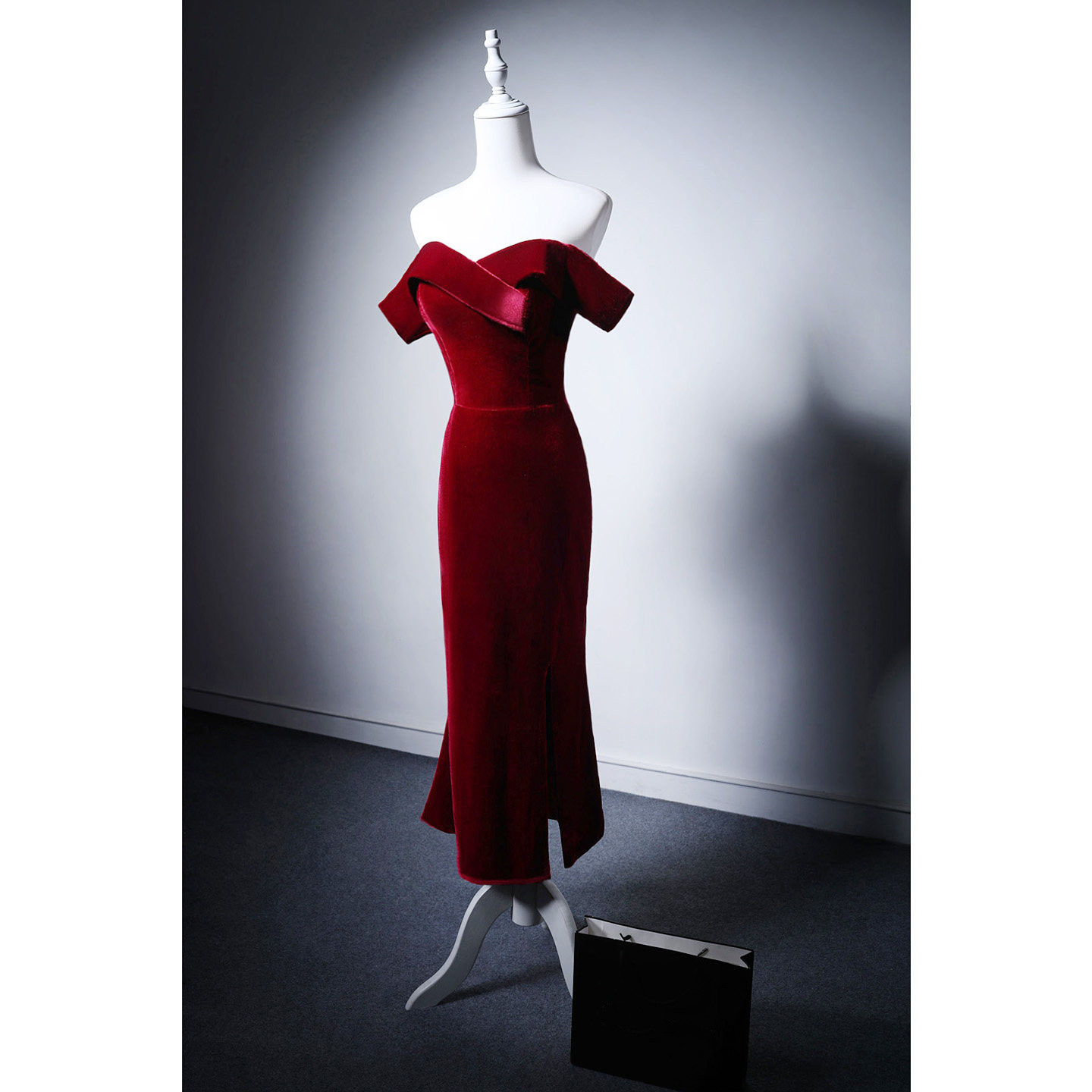 高級感 赤 ベロア オフショルダー マーメイドドレス スリム 花嫁 演奏会 誕生日 披露宴 二次会 前撮り M023