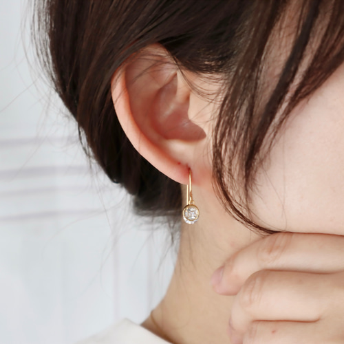 ✶上品CZひと粒ピアス・イヤリング✶フォーマル サージカルステンレス