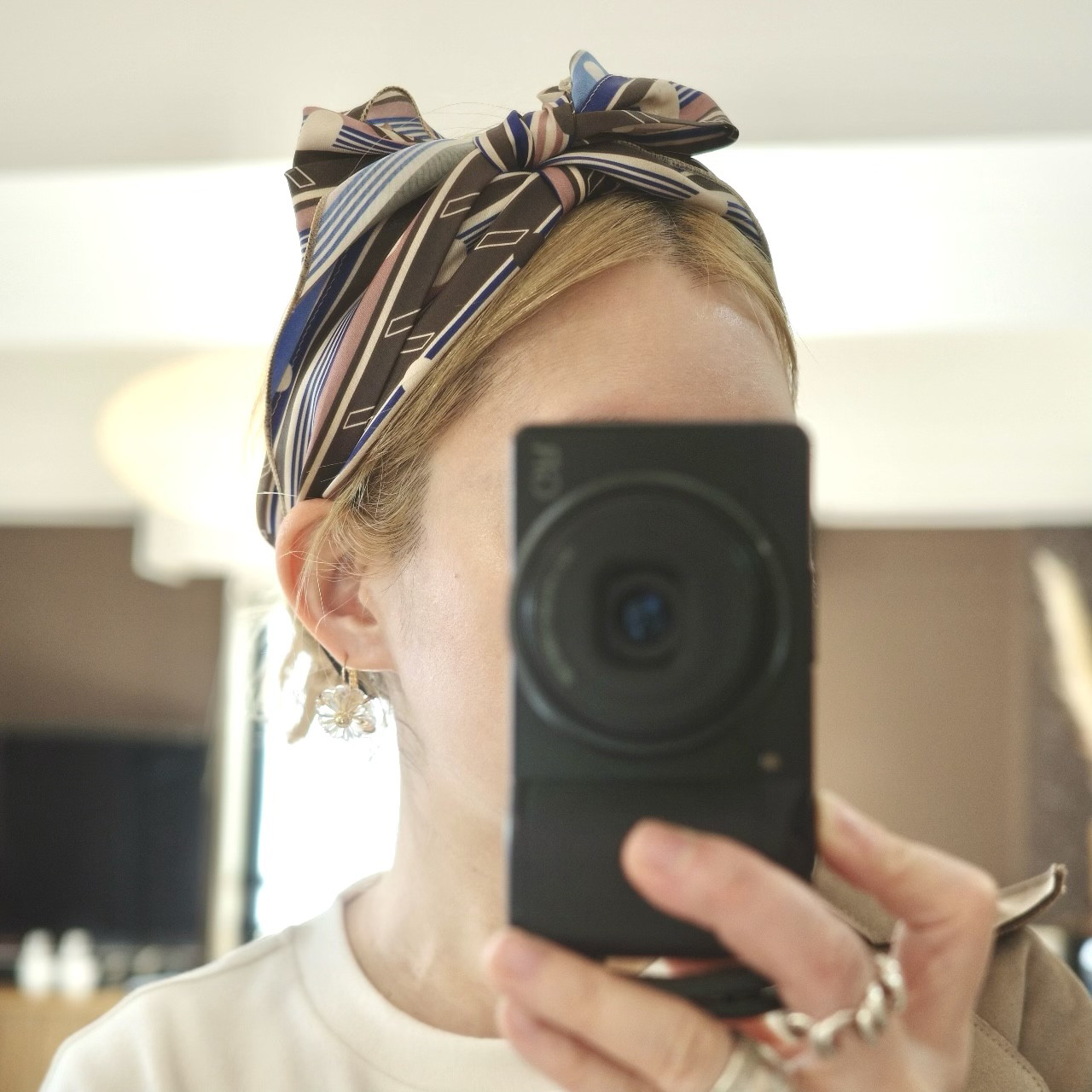 スカーフ トライアングル ／ On Switch Scarf ／Cream Brown