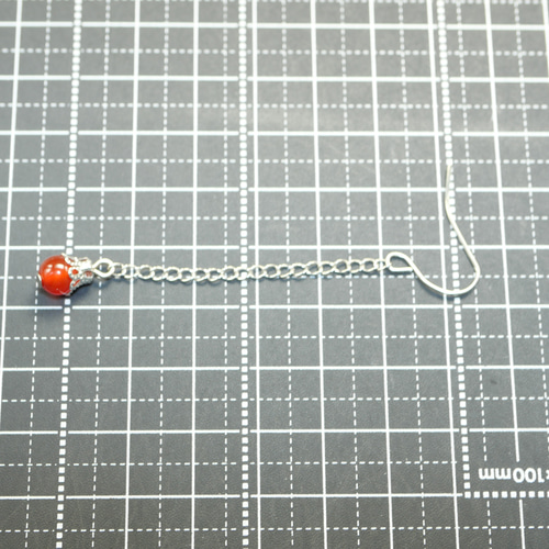 M☺︎ 1点作品☺︎ ロングペアシェイプカーネリアンピアス カーネリアンのゆらゆらロングピアス 340 ピアス（フック・チェーン