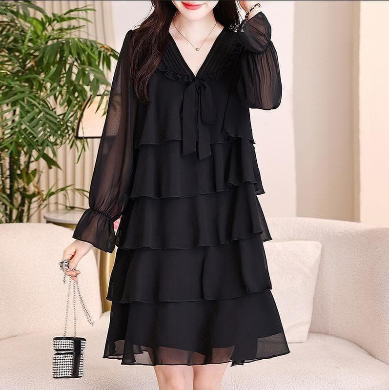 新品 大きいサイズ 春　秋冬 シフォン ティアード ワンピース 黒 フリルｌ