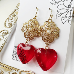 フラワー・シーリングスタンプピアス2 ピアス（フック・チェーン） 花