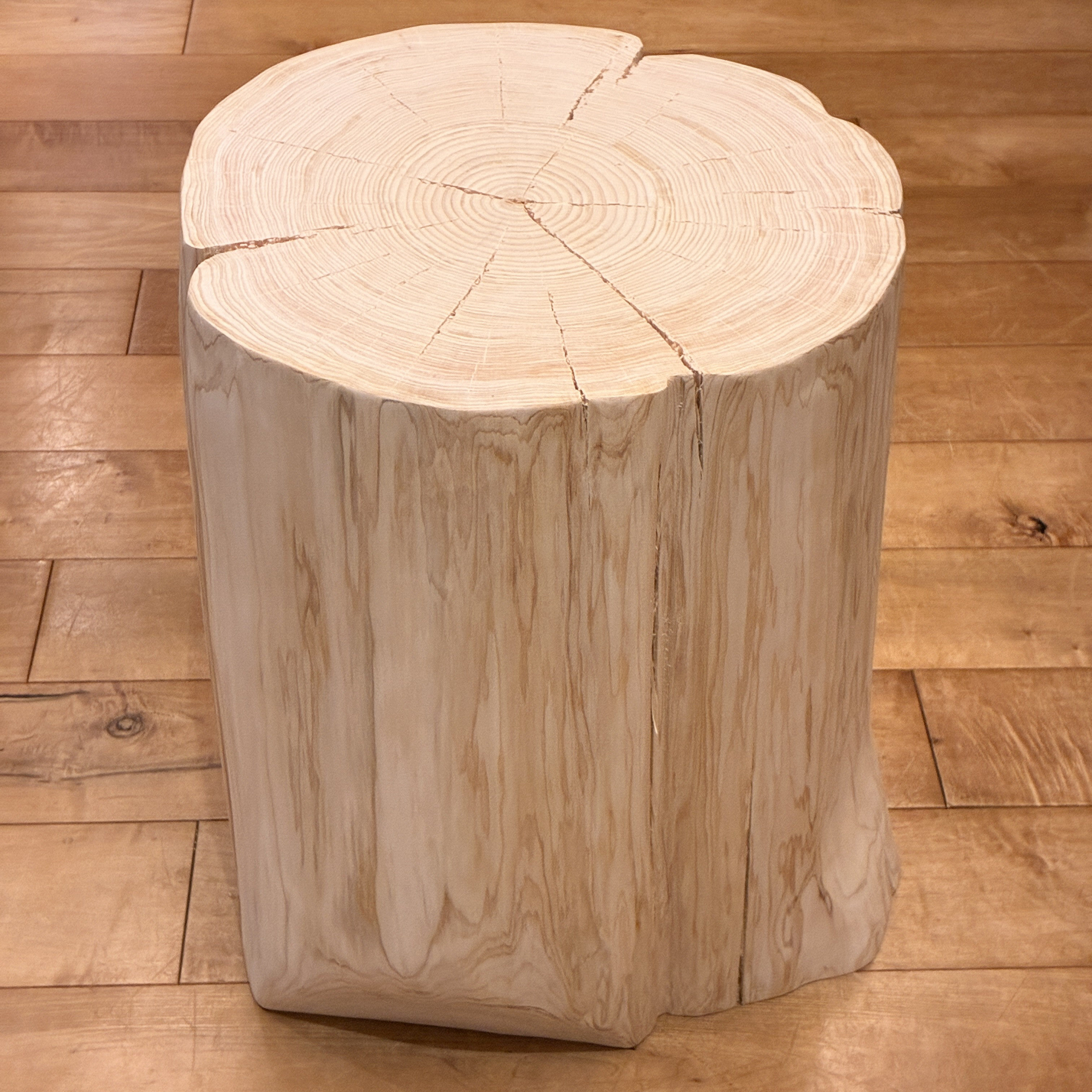 Hinoki  Wood  Stool  No.1565