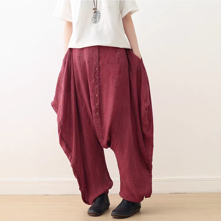 アクセントになるユニークなシルエット☆フロントボタンサルエルパンツ エンジ