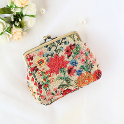 両面刺繍）ミモザ 二つ折の札が入る がま口薄型 カードポケットx2個付