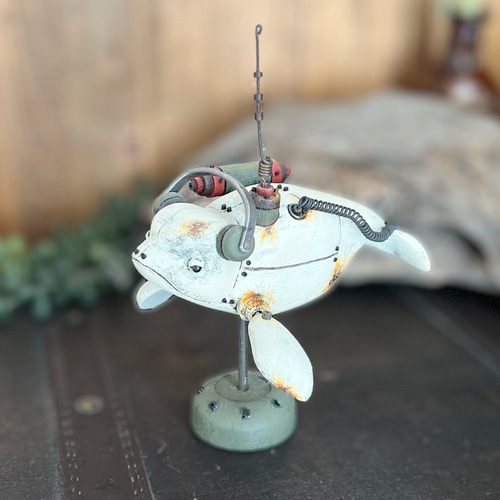 メカ・ベルーガ 立体・オブジェ jucon 通販 20384789｜Creema(クリーマ)