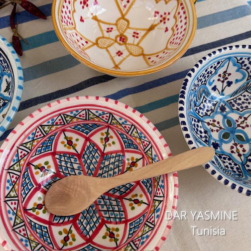 チュニジア・ナブールの陶器 ふちありボウル16cm 4色セット お椀