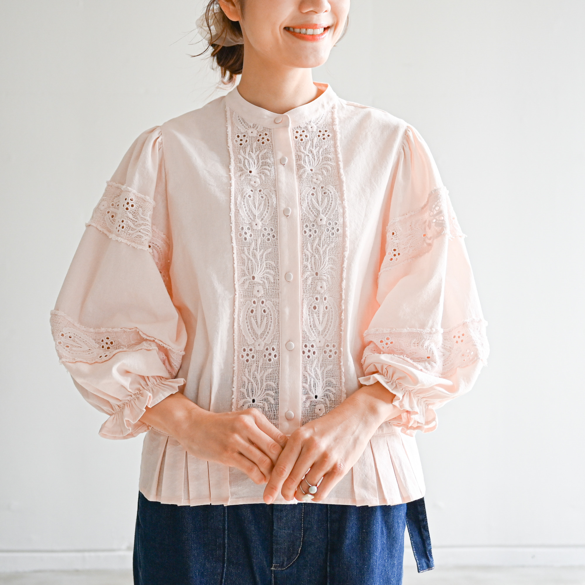 数量限定・春色【ペールピンク】Cotton　lace　balloonsleeve　blouse「桜ピンク」