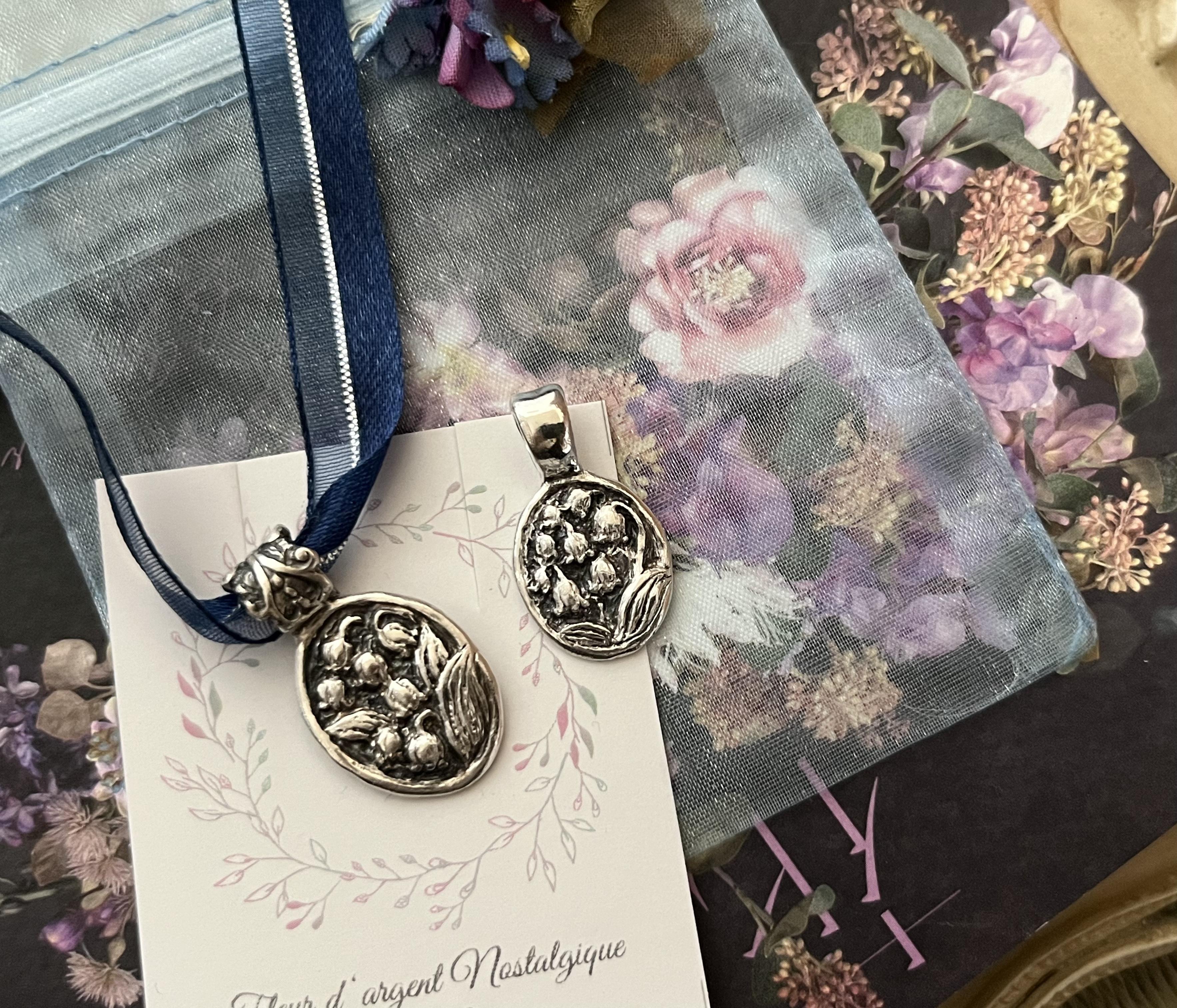 Pure Silver すずらんペンダント ミニチェーン付き