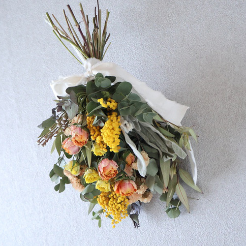 新作！ミモザとバラのドライフラワースワッグ ドライフラワー I Bee