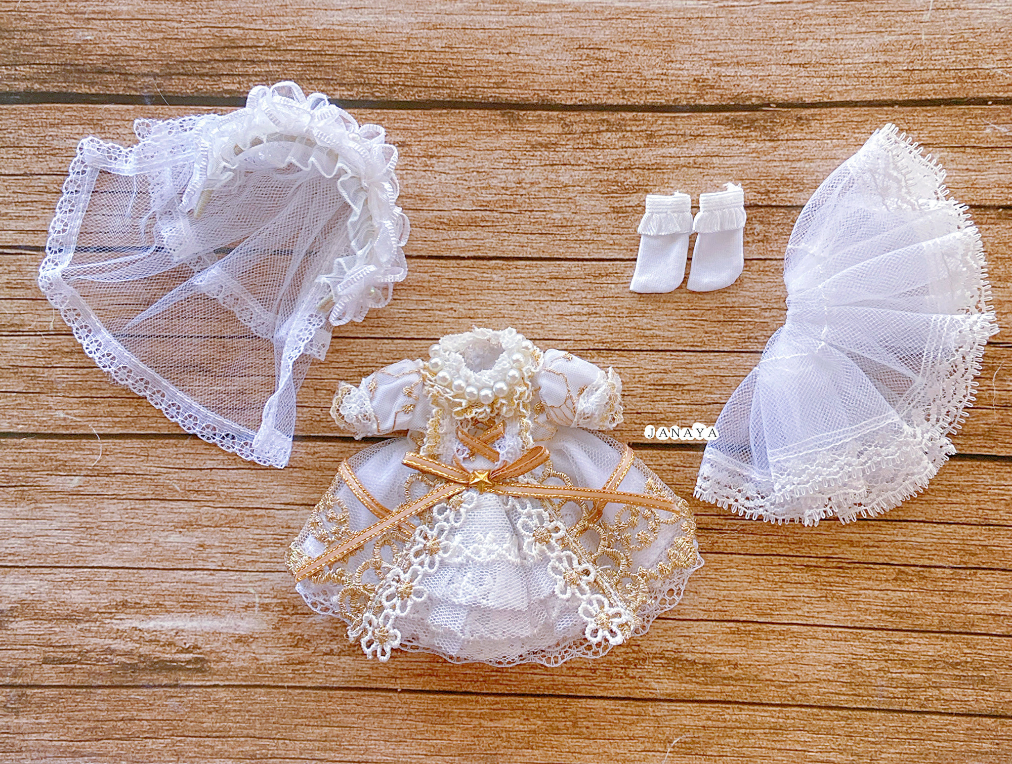 JANAYA ハンドメイド　オビツ11服　ボニーバニー服　超華麗な花嫁ドレス　4点セット