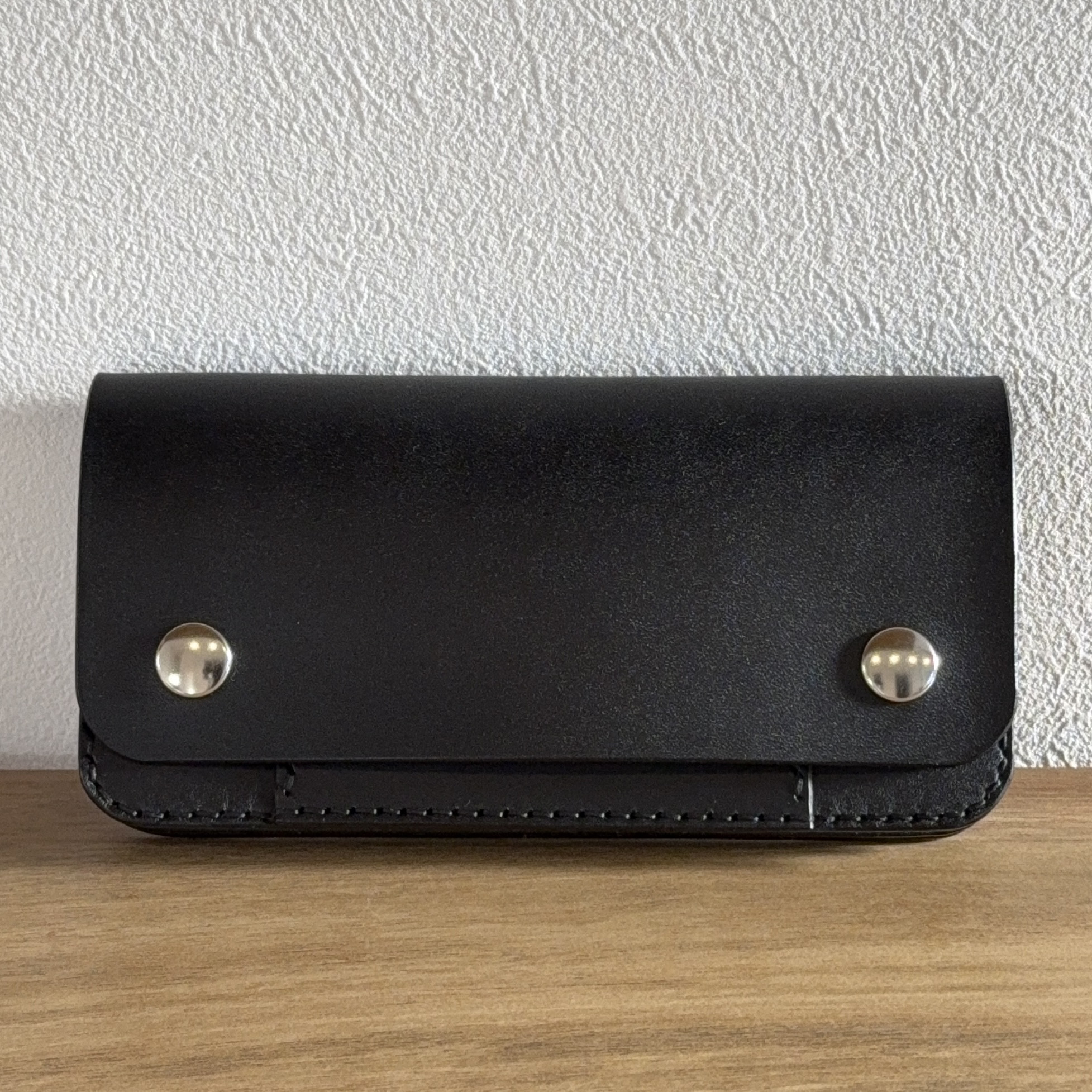 栃木レザー 茶芯 42talon トラッカーウォレット Black edge