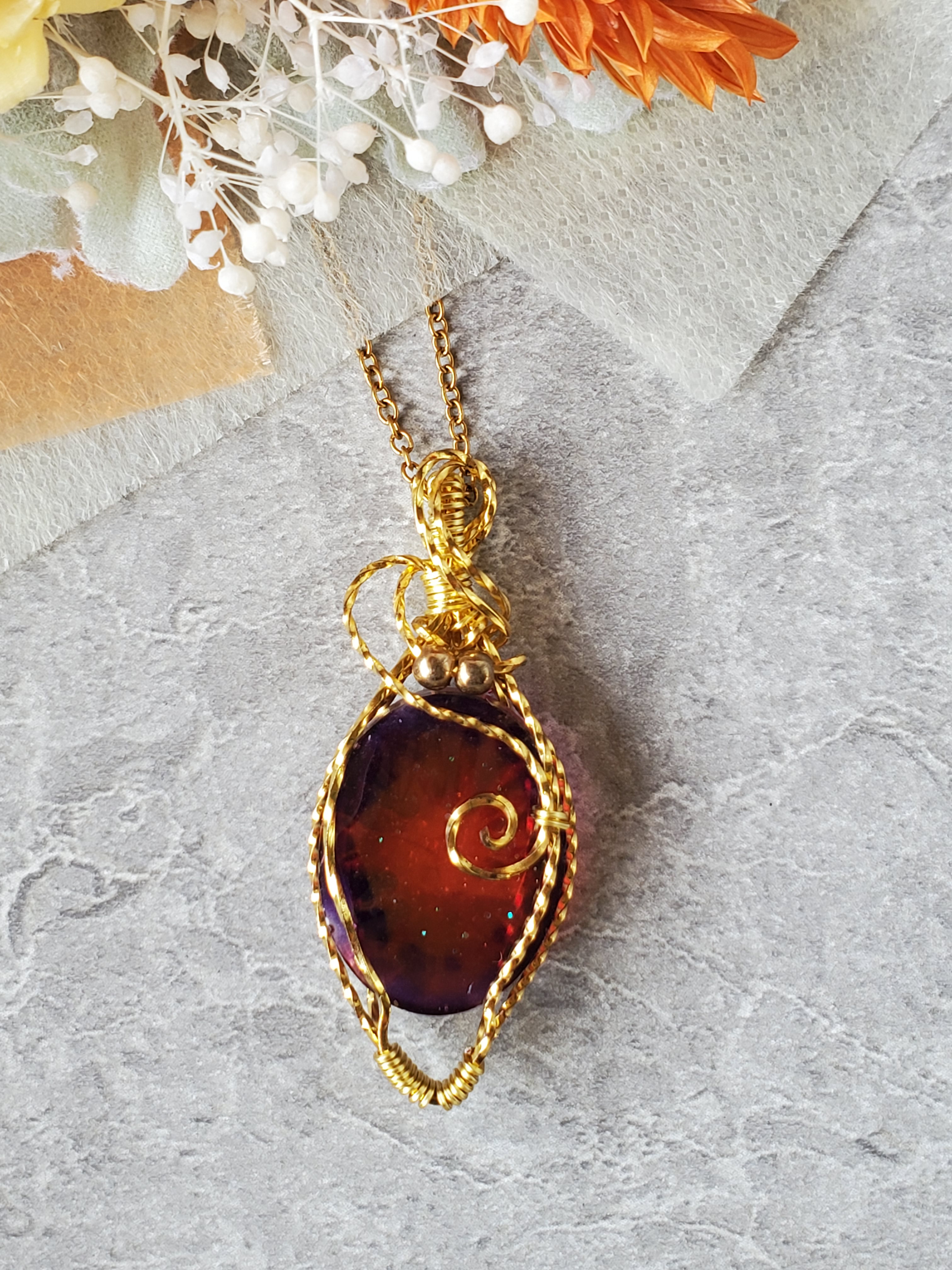 #12 【一点モノ】　世界にひとつだけのレジン&ワイヤーネックレス