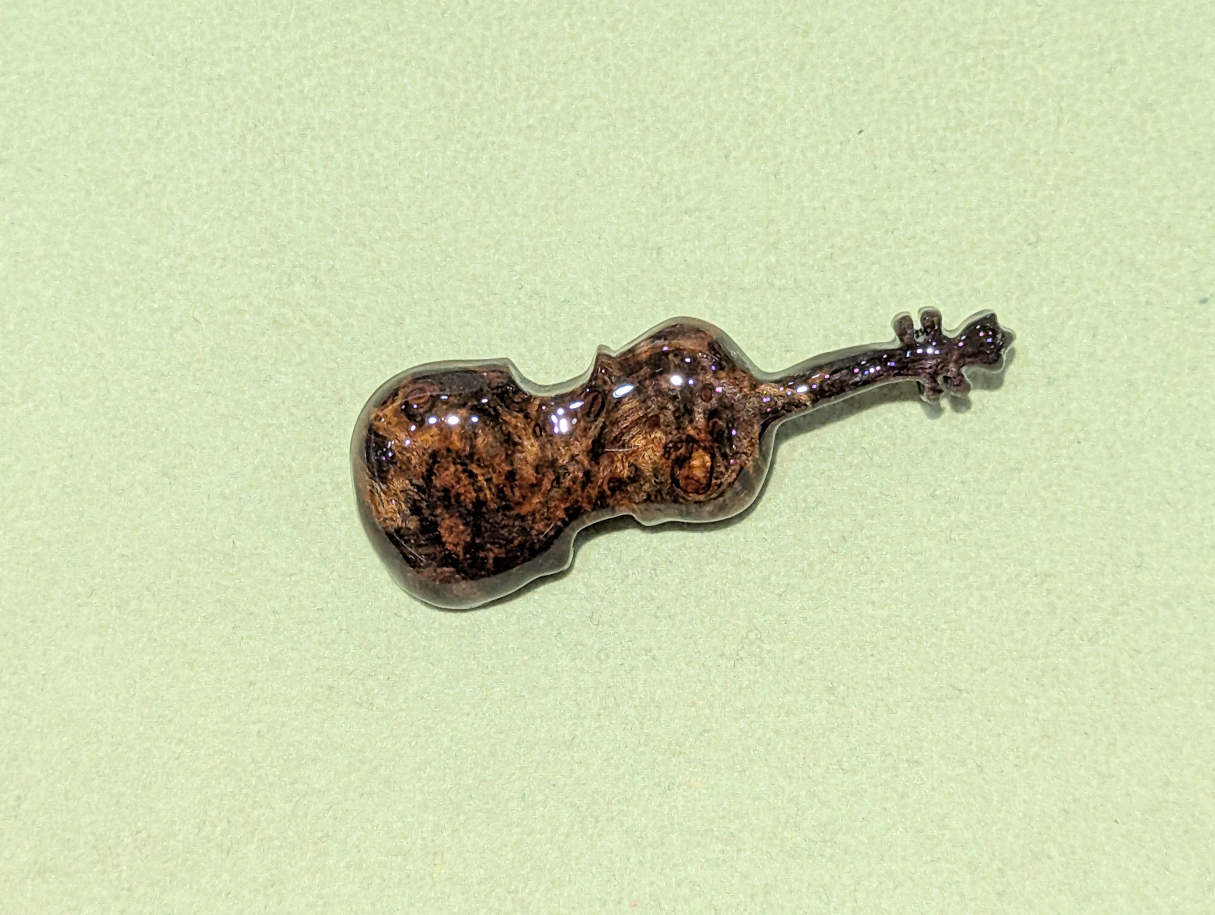 木製　ブローチ　（　バイオリン　）