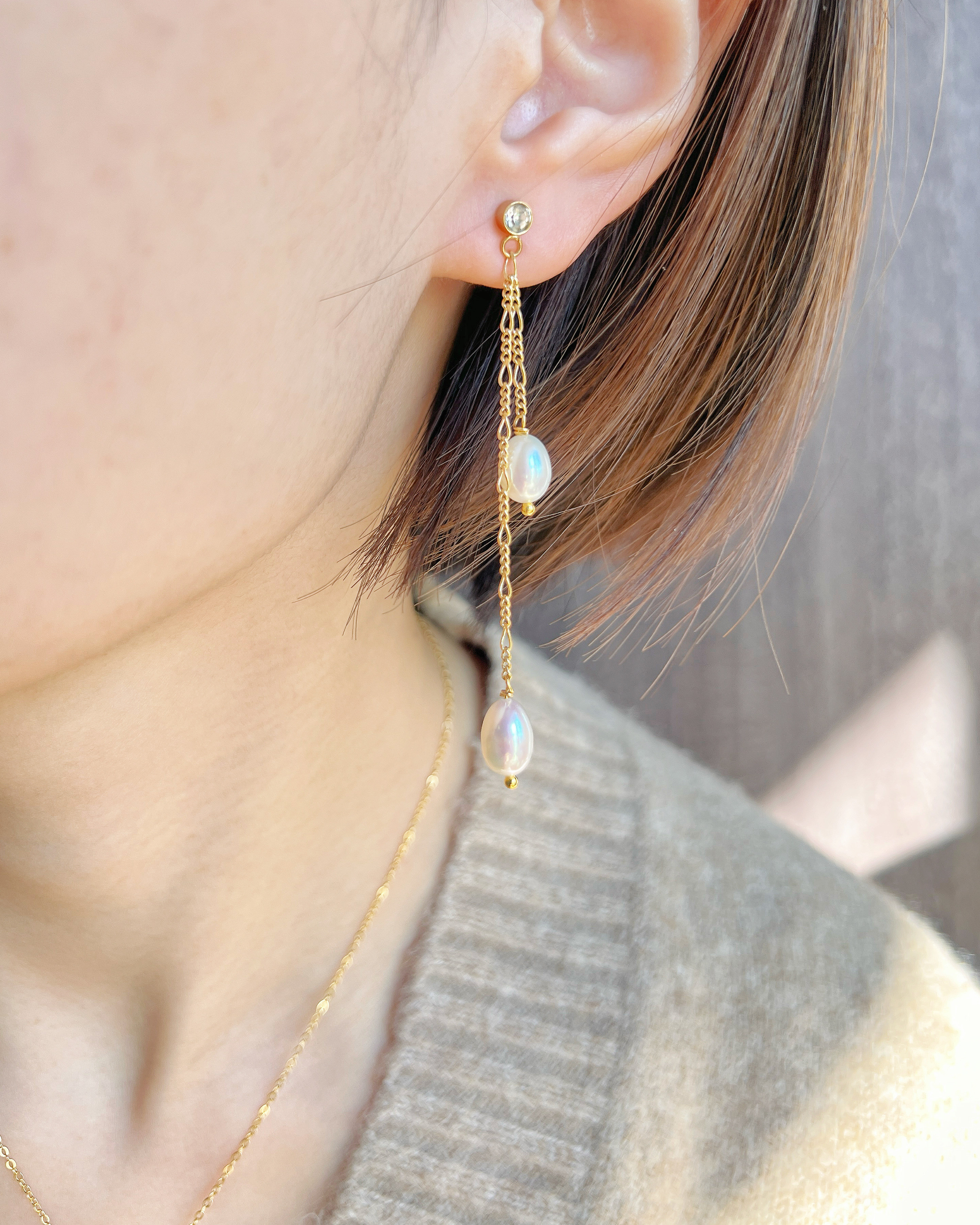 Luna collection 華奢な長め不揃いチェーンパールピアス　イヤリング変更　(受注製作)