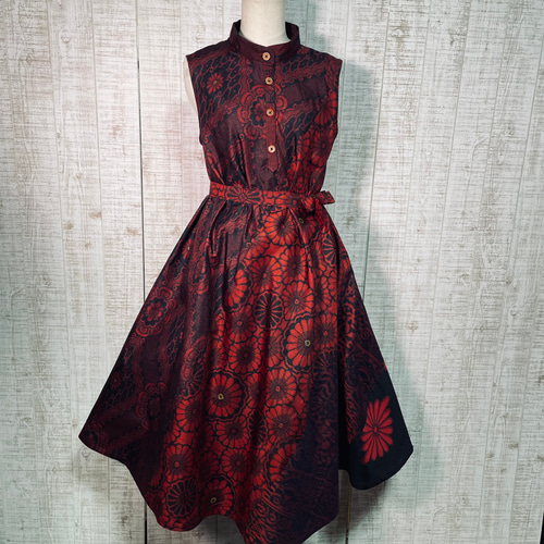 希少＊赤系数種類大島紬スタンドカラーテントラインワンピースM〜L