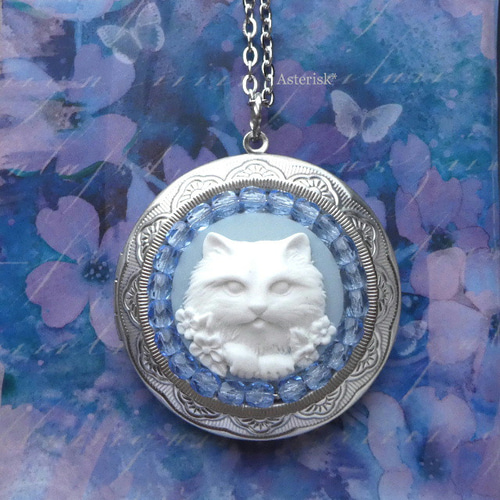 おすまし猫さん カメオ ネコと花 ステンレス ロケット ネックレス ( Lt