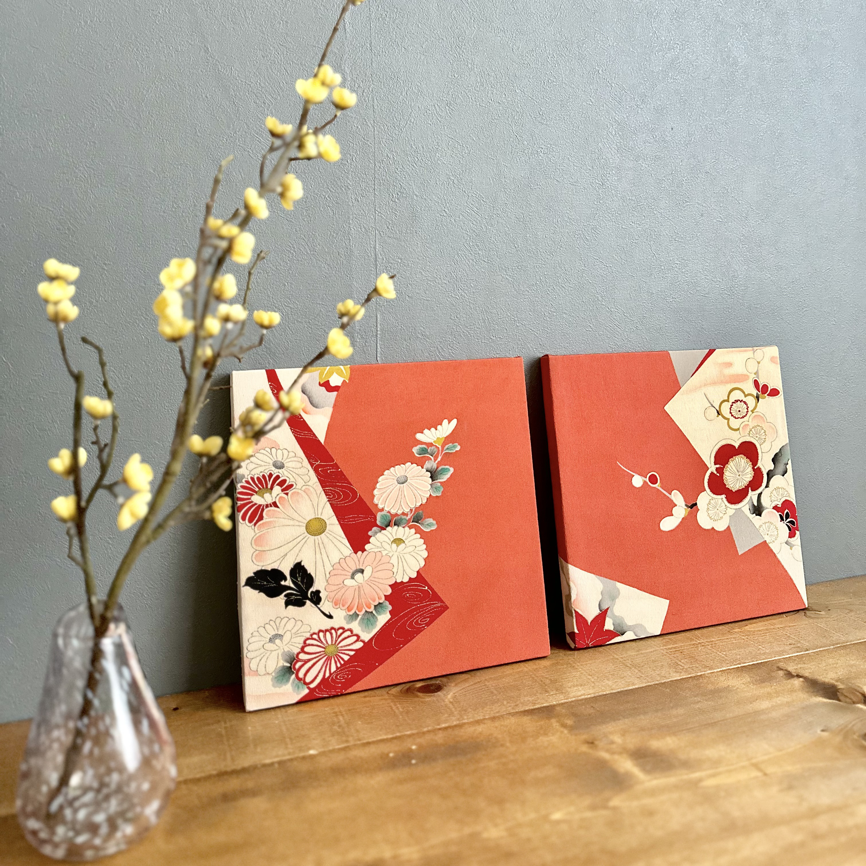 着物のファブリックパネル　アンティーク　梅と菊（2枚組） 27×27cm 着物　和モダン　インテリアパネル　春　玄関