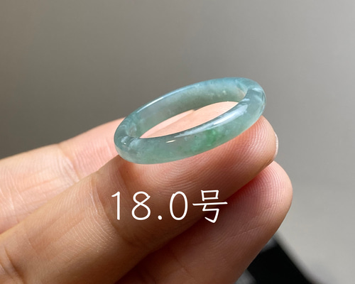 L16-42 氷種 18.0号 薄青緑 グアテマラ産 A貨 本翡翠 くりぬき リング