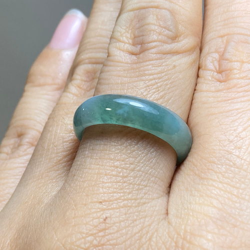 L16-43 氷種 18.0号 青緑 グアテマラ産 A貨 本翡翠 くりぬき リング
