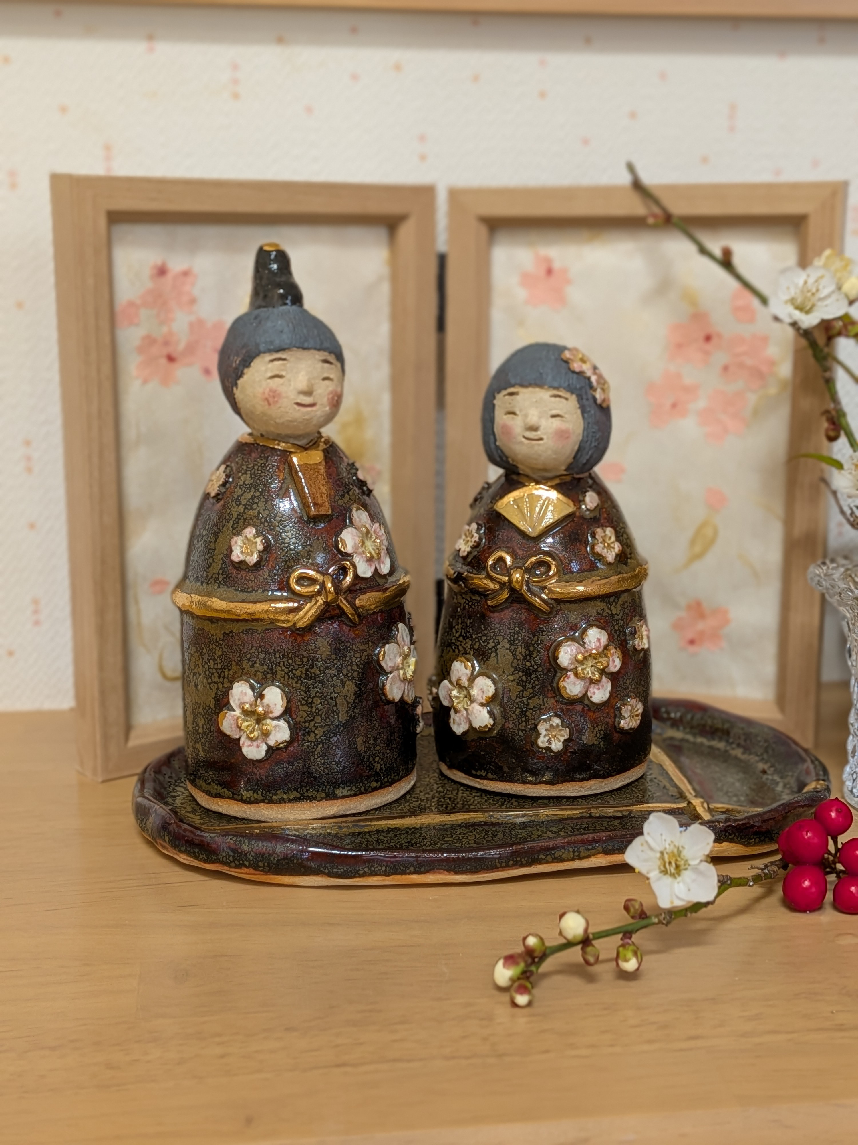 ひな人形　白梅の立雛　陶器　お雛様　かわいい　梅の花　自分のお雛様　まいひな　ひなまつり　雛飾り