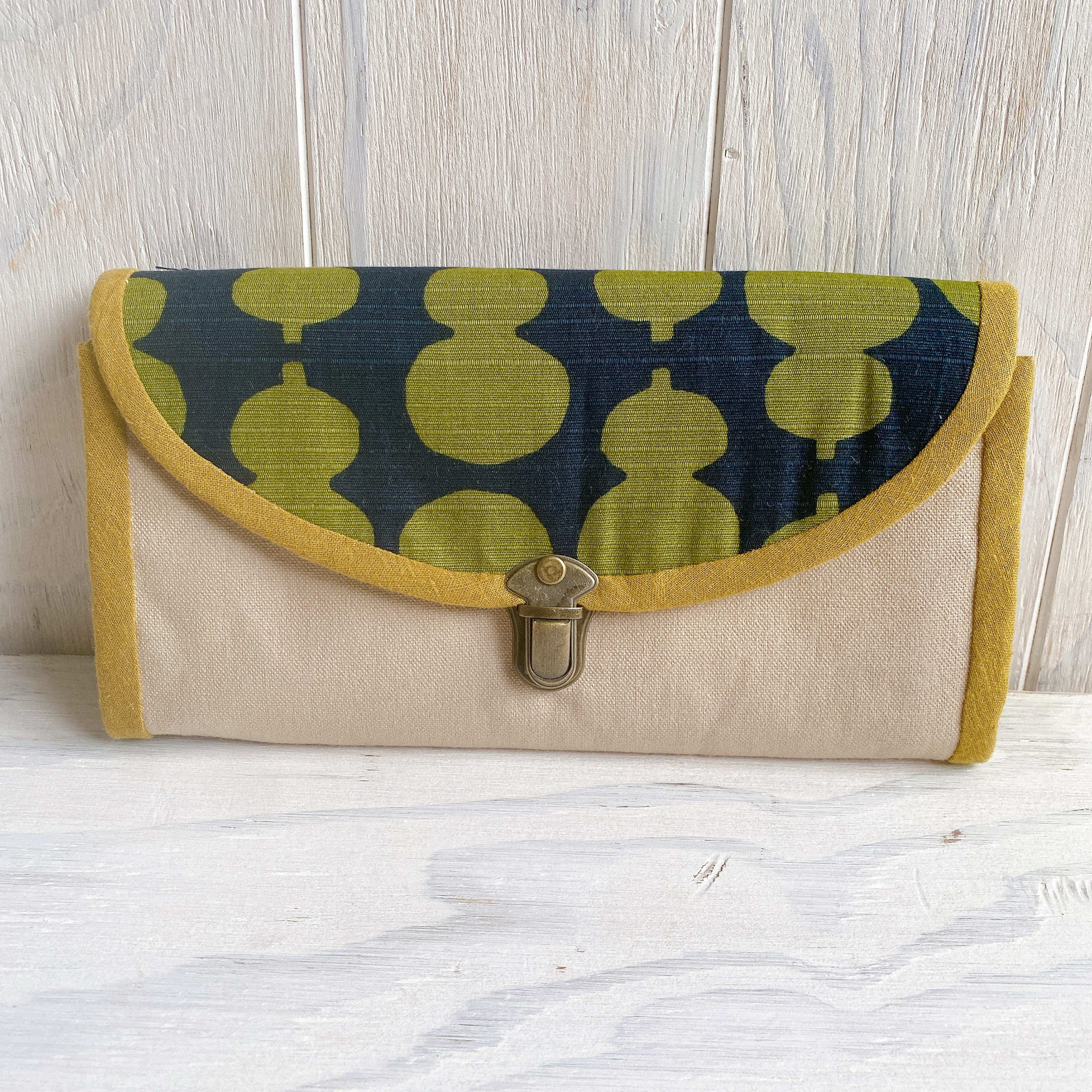 カードがすっきり収納な長財布（ひょうたん）