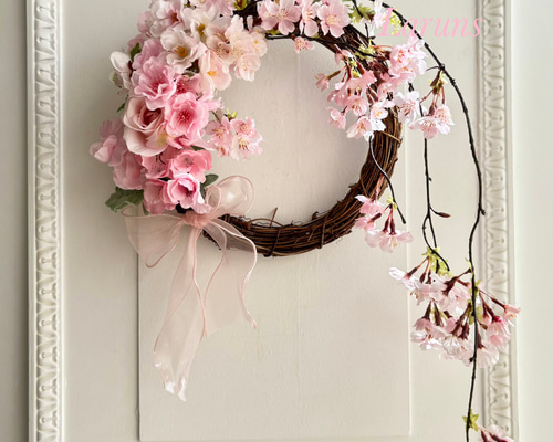 春リース　やさしいピンク系のフラワーリース 　アーティフィシャルフラワーリース しだれ桜とローズのスプリングフラワーリース アーティフィシャル