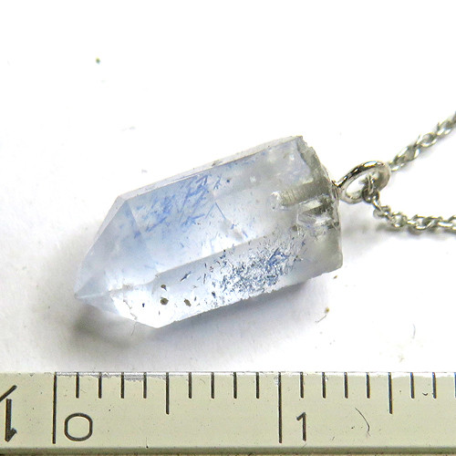 デュモルチェライト in クォーツ 原石 ネックレス 天然石 ペンダント gn149