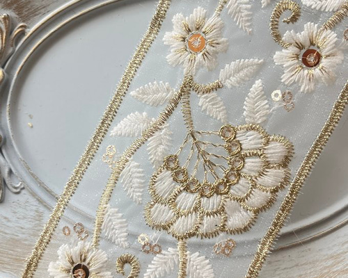 上品刺繍オーガンジーリボン50cm 5m幅 ｜ゴールド花刺繍リボン