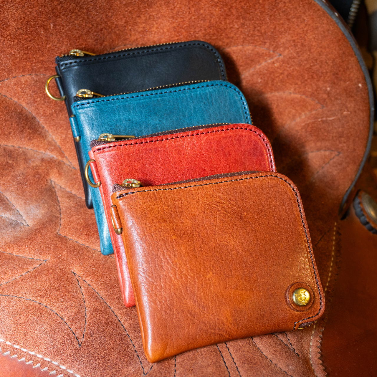 本革ミニ財布　L字ファスナー　牛革　ヴィンテージレザー　手のひらサイズ