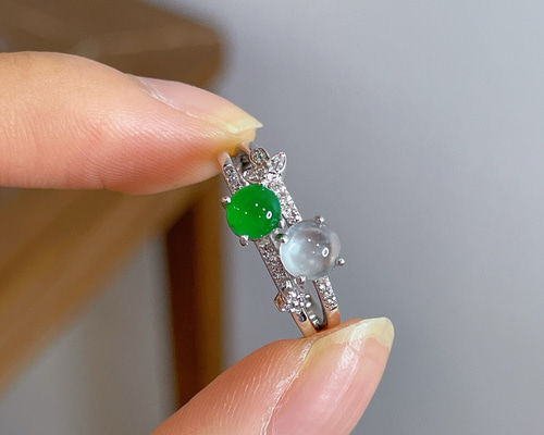 翡翠」K18 天然高氷種ヒスイ 天然ダイヤモンド 上品 忍耐 5月誕生石 本