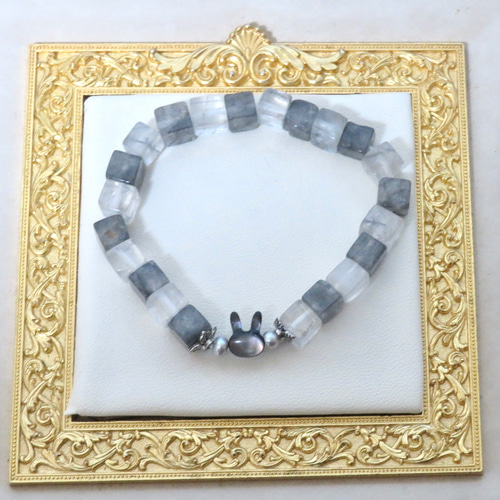Wrapping ribbon bracelet◇Onyx・Crystal quartz・Pearl ブレスレット