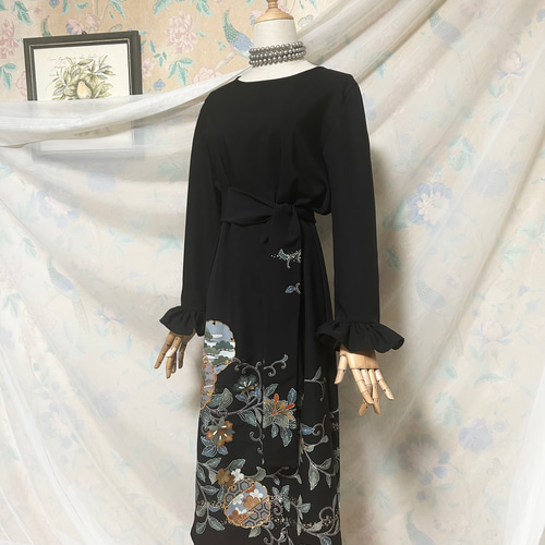 着物リメイク　留袖ドレス＋帯リボン 着物リメイク MLサイズ 金彩駒刺繍 黒留袖ドレス＆リボンベルト 長袖