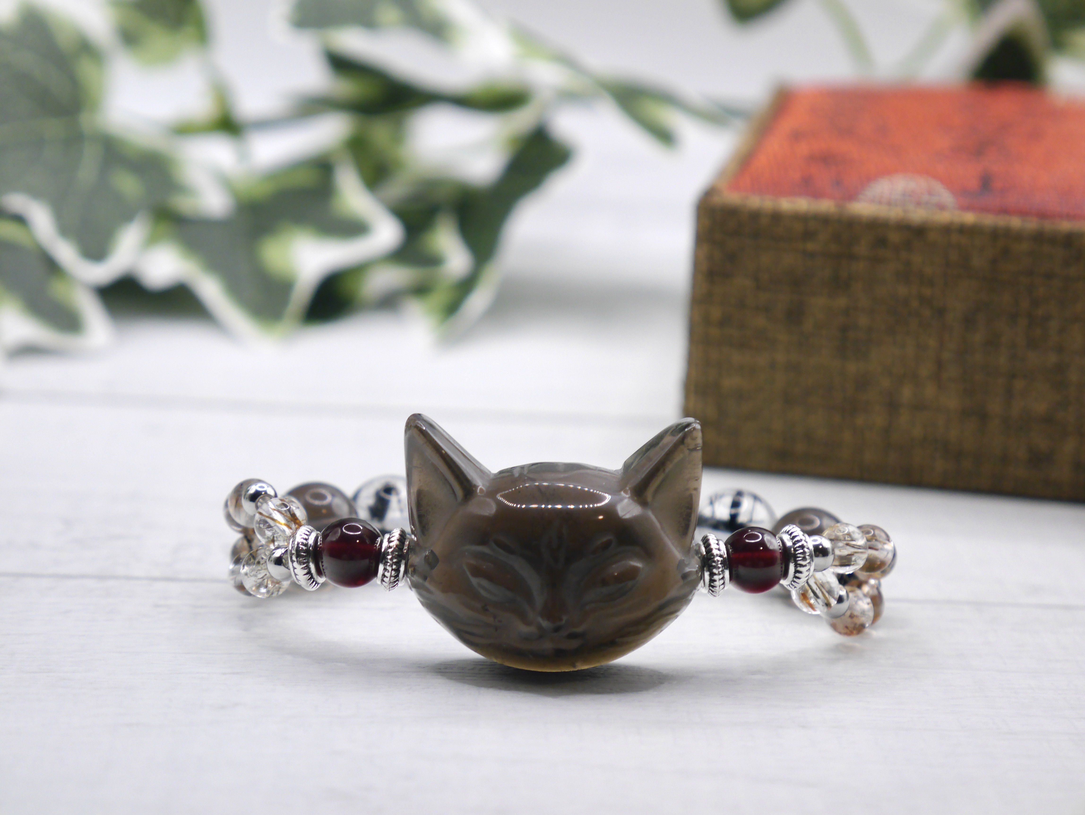 【守護猫】〜宵燈〜アイスオブシディアン デザインブレスレット