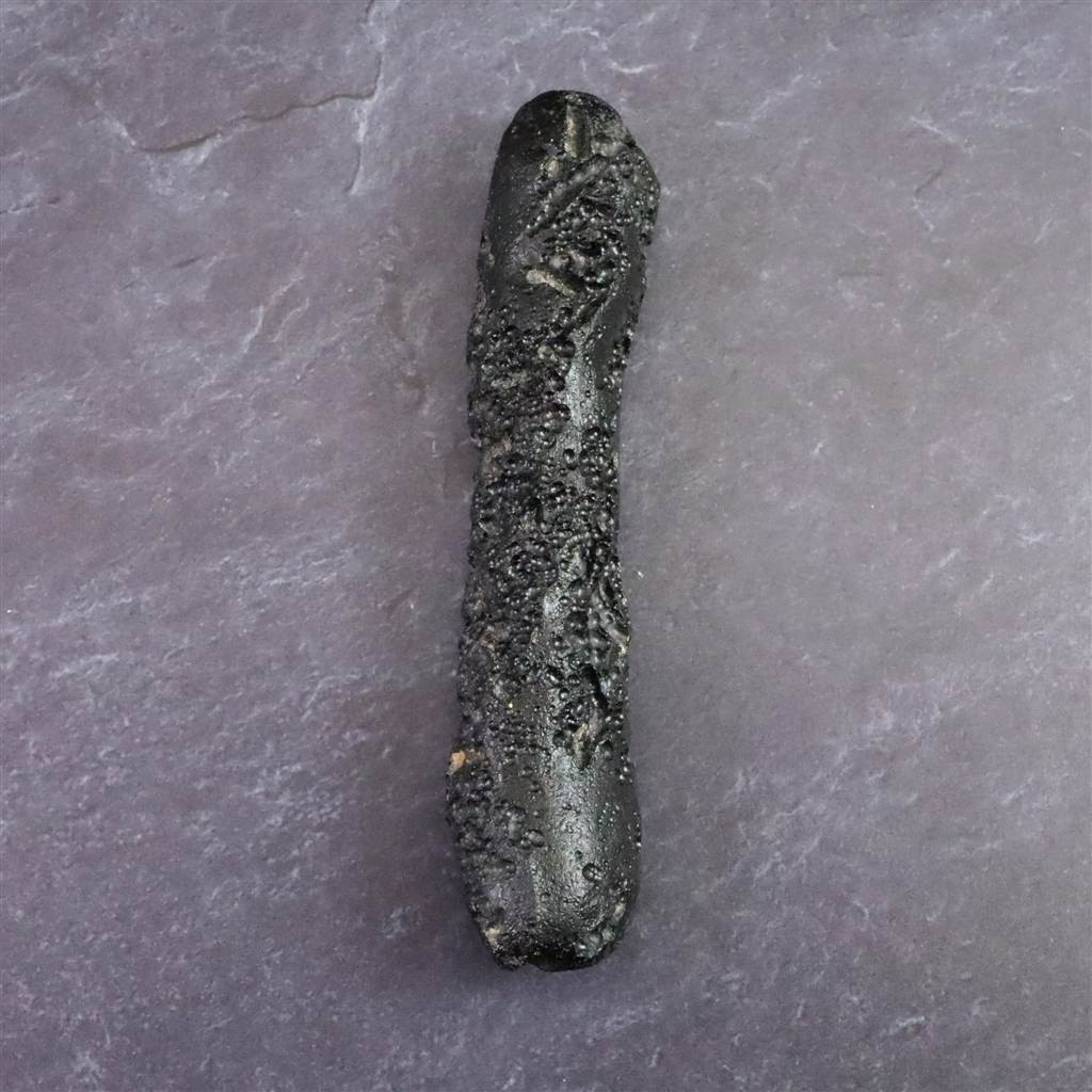 チベタンテクタイト 103mm 原石  58.5g #45259