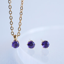 ブラックサファイアの一粒ネックレス 9月誕生石 小ぶり 4mm