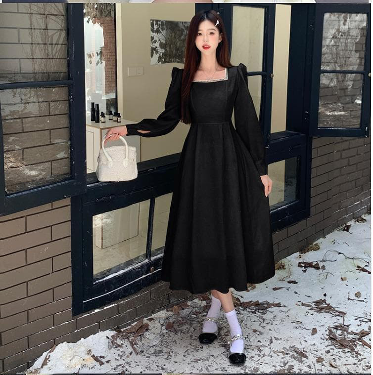 【大きいサイズ有】 レディース ワンピース　スクエアネック　春 秋冬 新品 長袖