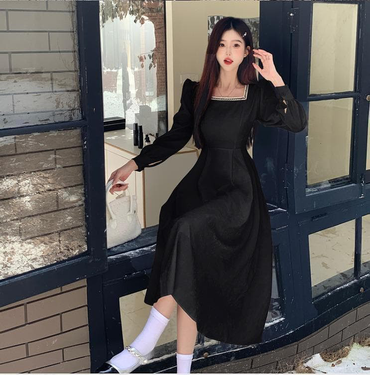 【大きいサイズ有】 レディース ワンピース　スクエアネック　春 秋冬 新品 長袖