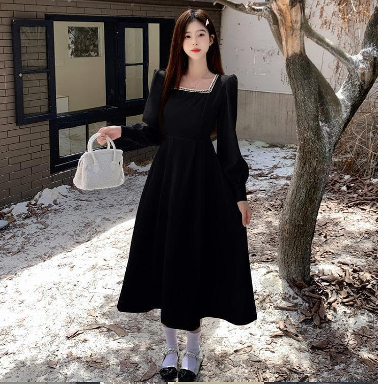 【大きいサイズ有】 レディース ワンピース　スクエアネック　春 秋冬 新品 長袖