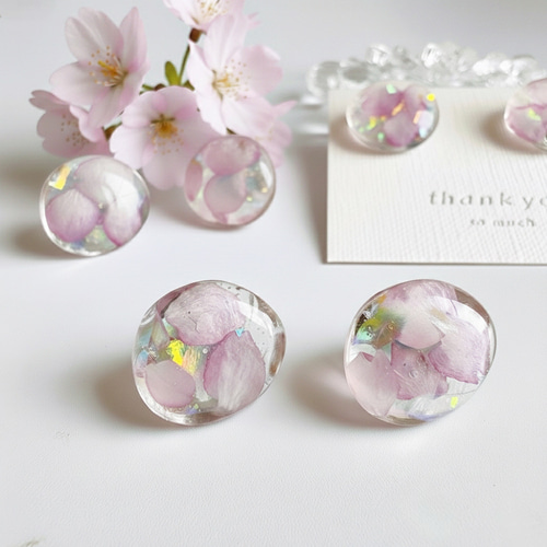 春を告げる桜のガラスドーム spring ピアス/イヤリング ピアス（フック
