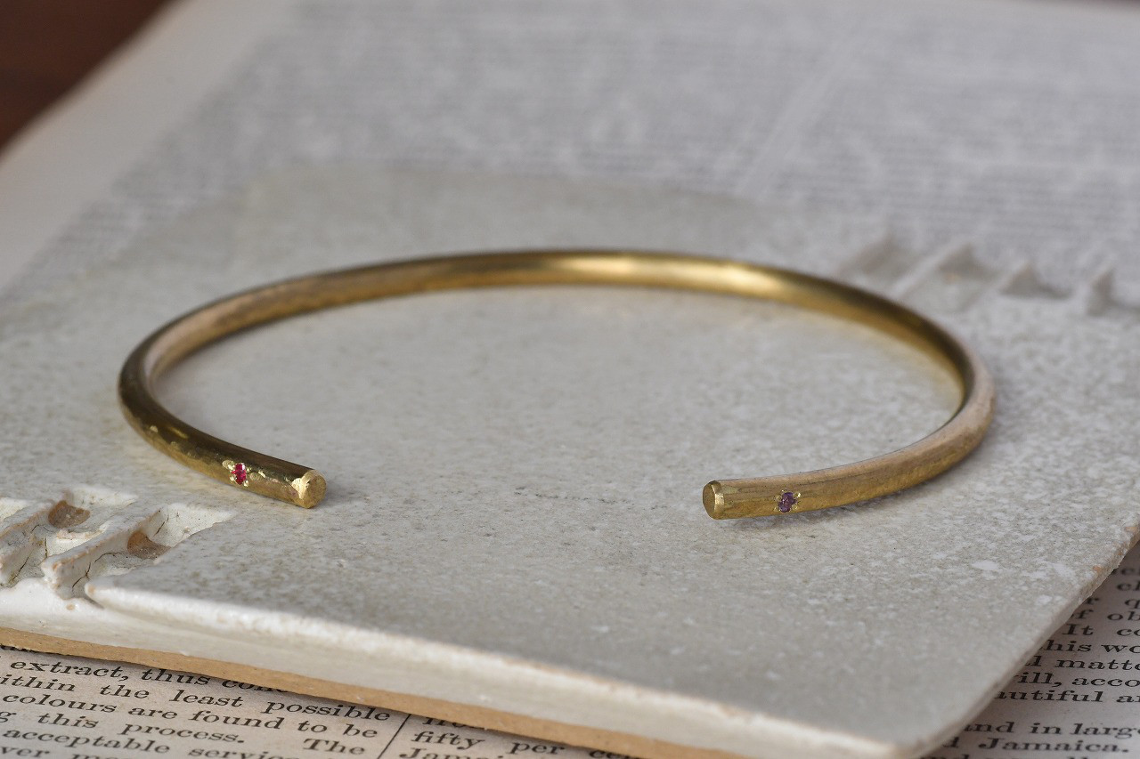 古き光たちと共に〜アメジスト・ルビー〜