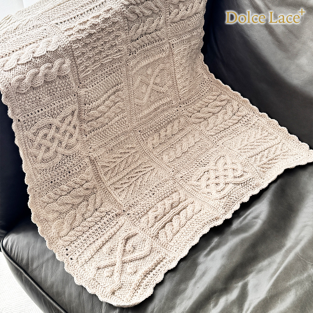 アラン模様のほっこり手編みパッチワークブランケット アイボリー（生成り）【送料無料】