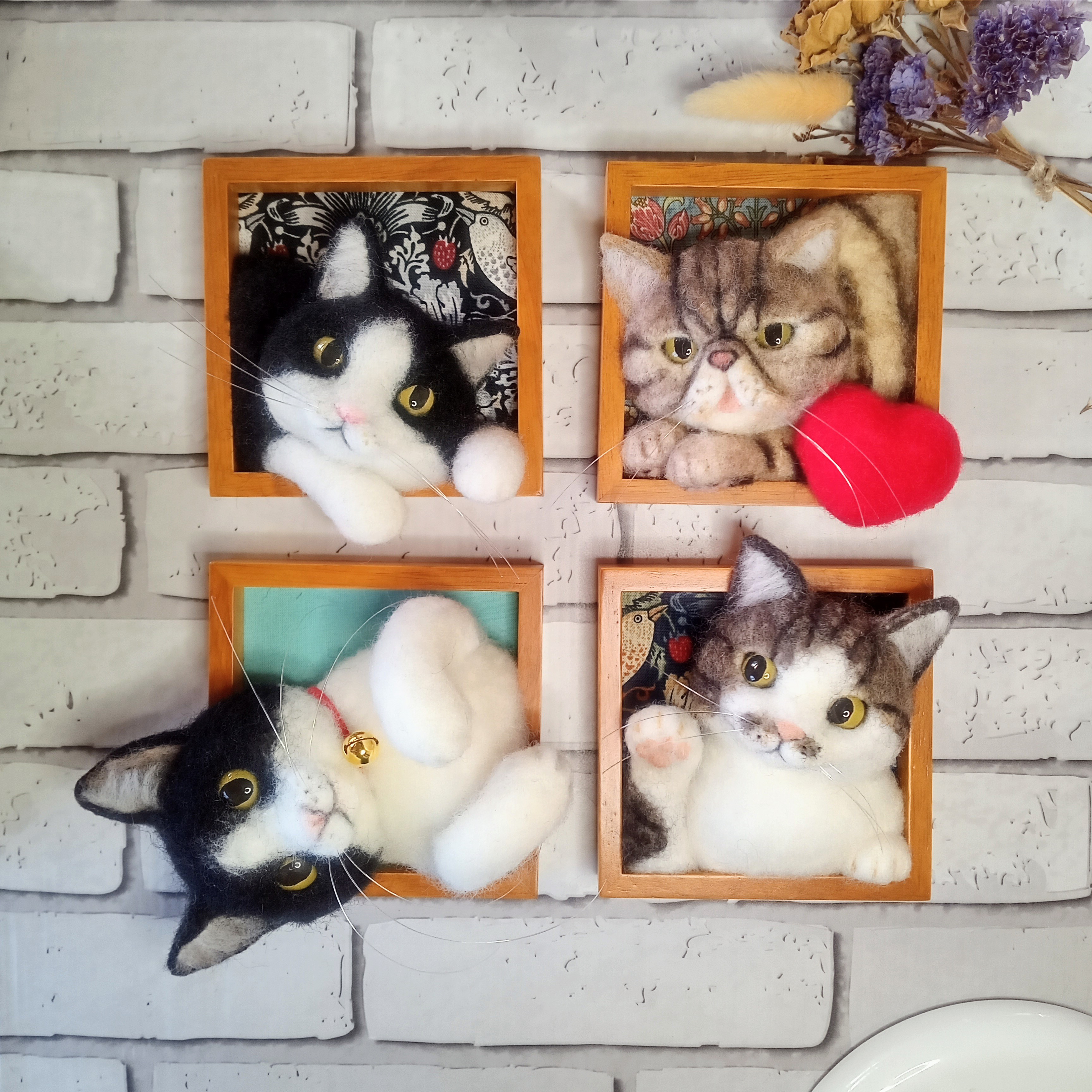 【ほっこり♡猫の見える窓】ハチワレ猫ver.【羊毛フェルト】【猫】【フレーム】