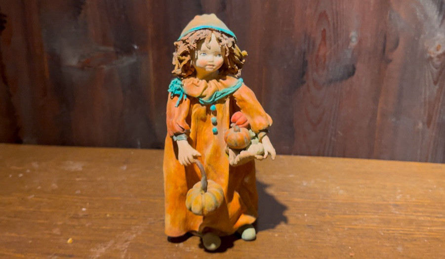 創作人形 一点物 手作り 粘土人形 【カボチャ農家の娘】