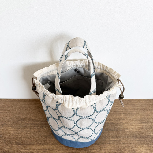 ストラップ付き巾着バッグ＊ミナペルホネン タンバリン 巾着バッグ