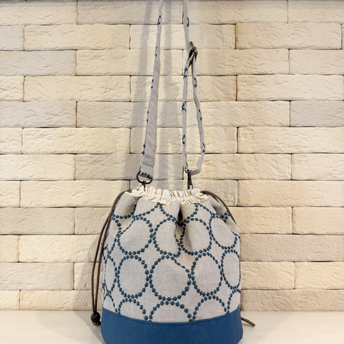 ストラップ付き巾着バッグ＊ミナペルホネン タンバリン 巾着バッグ