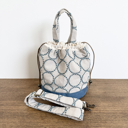 ストラップ付き巾着バッグ＊ミナペルホネン タンバリン 巾着バッグ