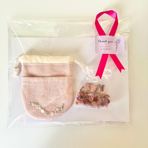 ハーブ香るサシェ（匂い袋）にもなる 刺繍ポケット付き巾着＊自然素材