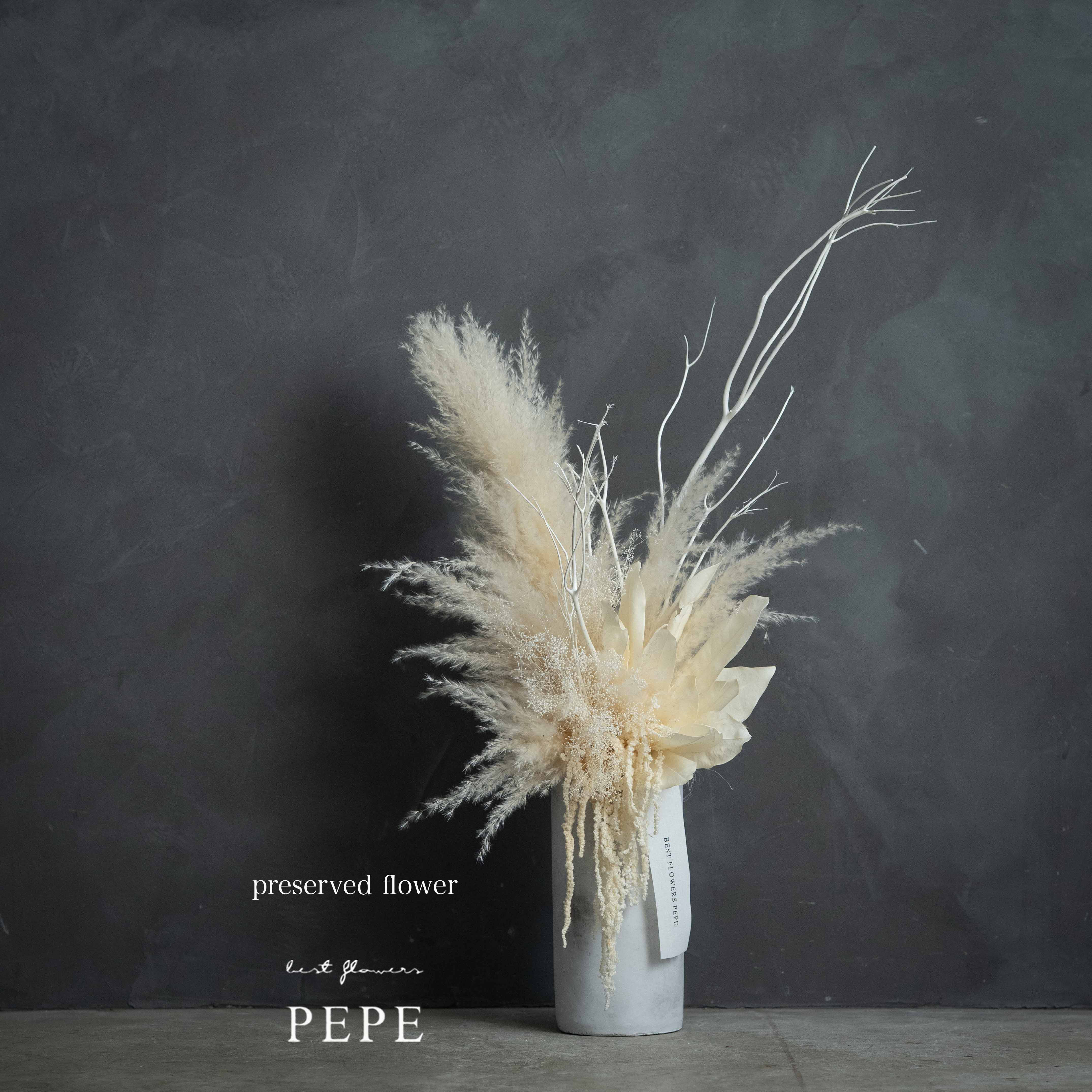 プリザーブドフラワーのアレンジメント｜ホワイト・ナチュラル｜インテリア・ギフト